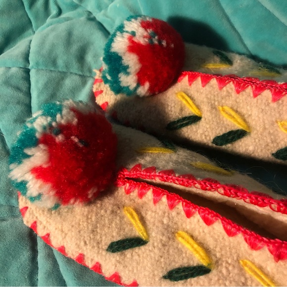 Authentic Handmade Greek Slippers from Greece, size 6 - Picture 3 of 6